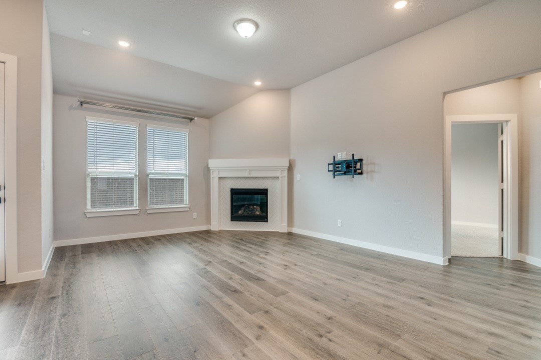 7015 Hopper Court