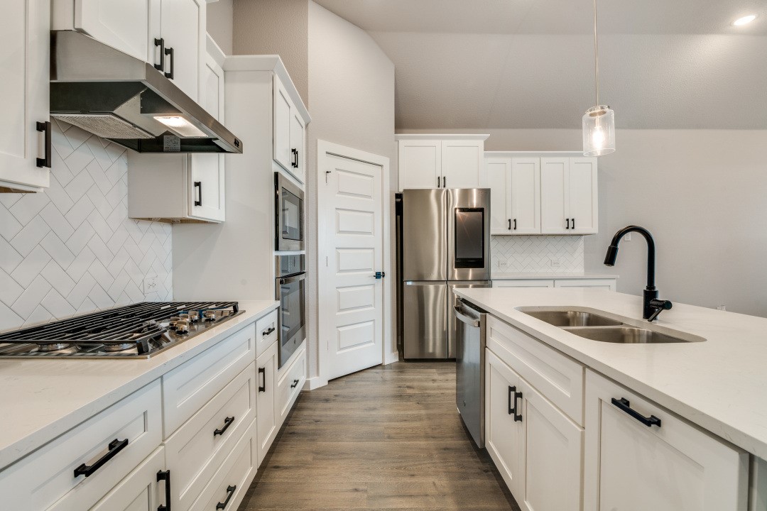 7015 Hopper Court