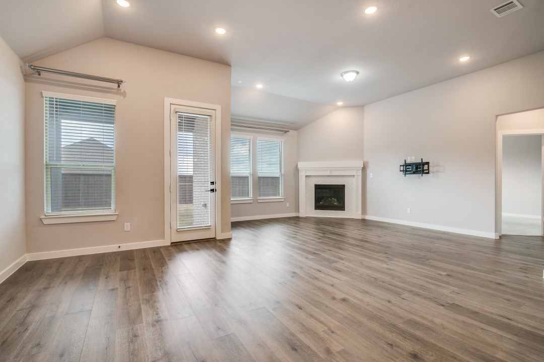 7015 Hopper Court