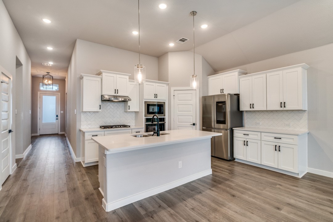 7015 Hopper Court