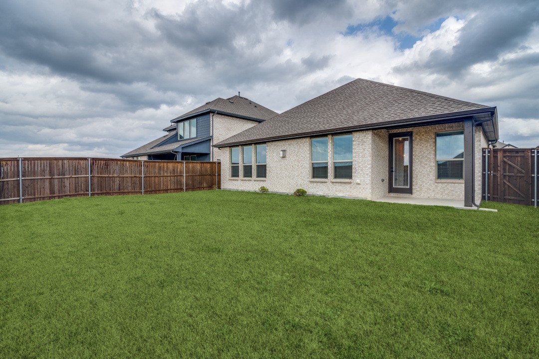 7015 Hopper Court