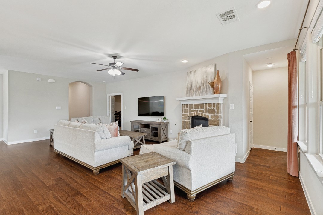 4136 Lightstone Lane