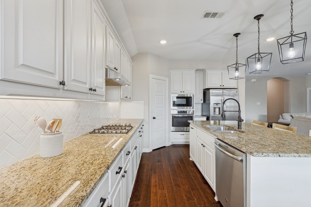 4136 Lightstone Lane