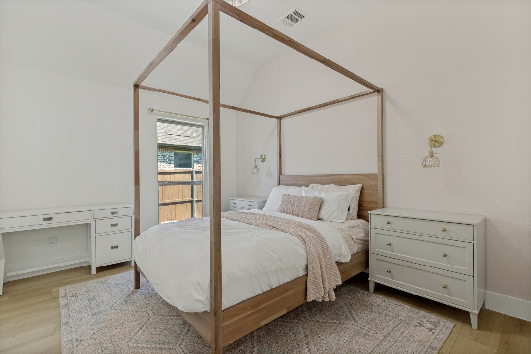 1513 Snapdragon Court