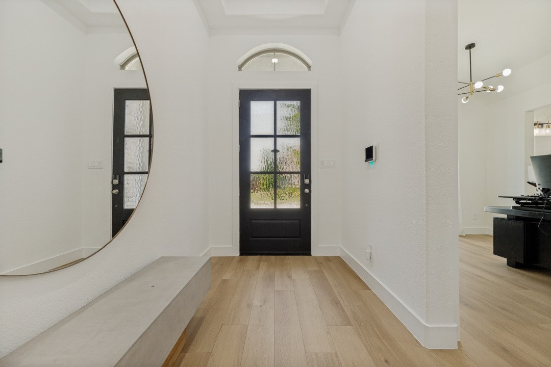1513 Snapdragon Court