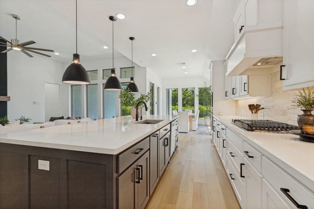 1513 Snapdragon Court