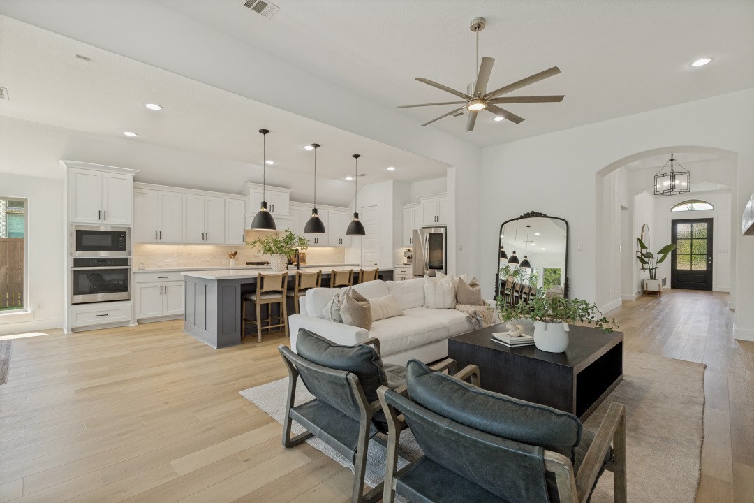 1513 Snapdragon Court