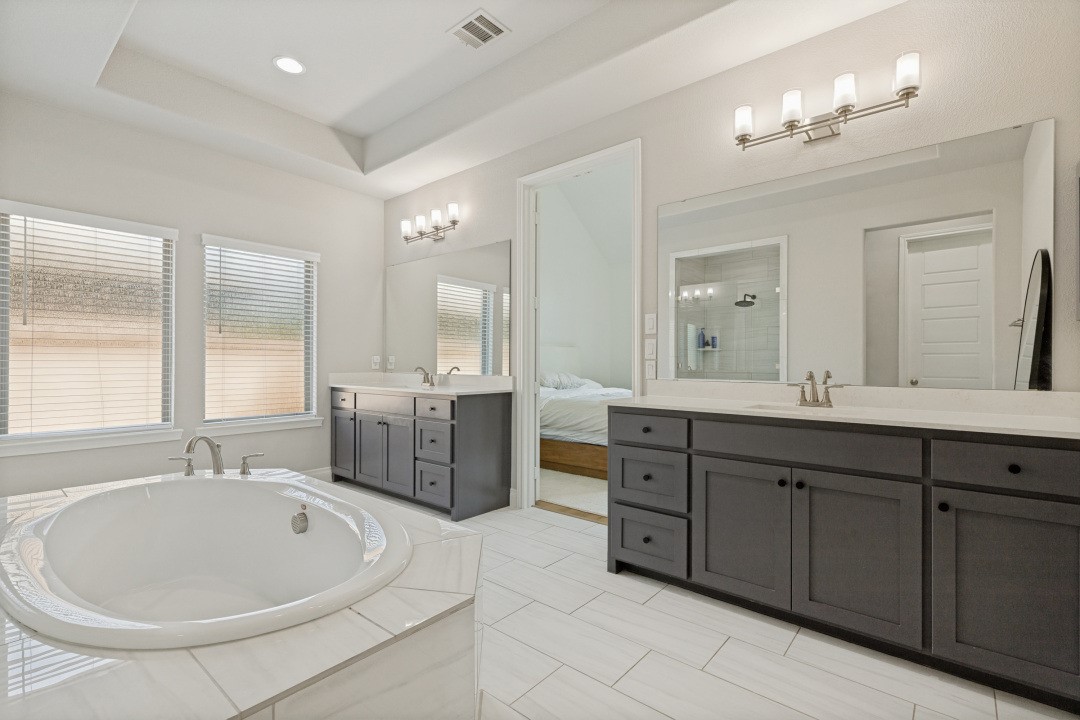 1513 Snapdragon Court
