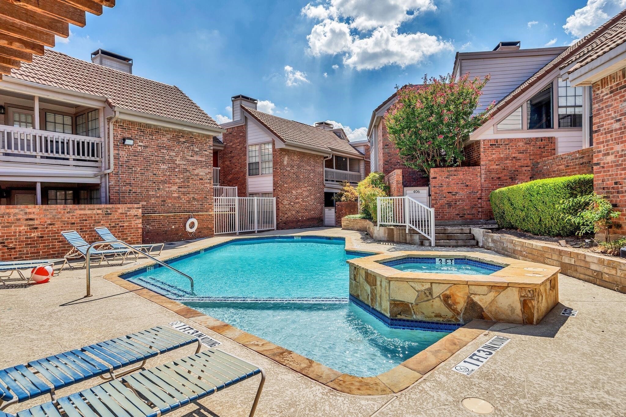 18240 Midway Road 905