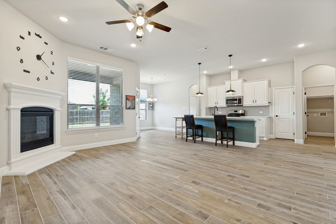 4005 Gray Wolf Drive