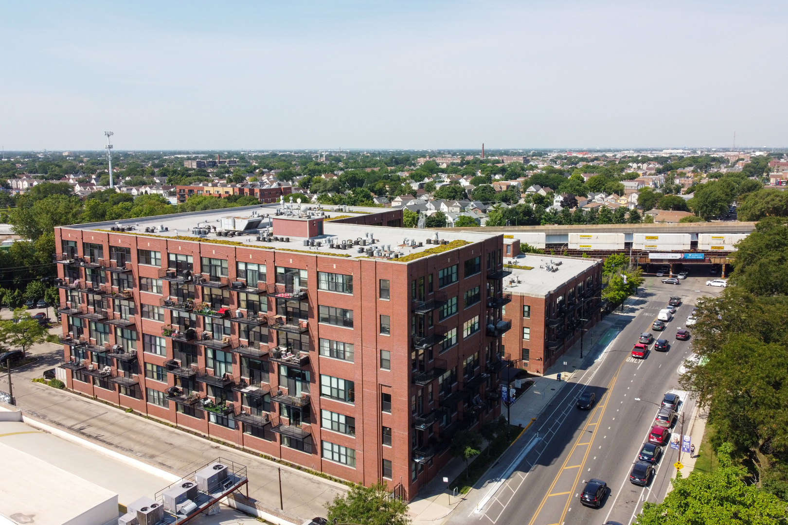 2323 W Pershing Road Unit: 412
