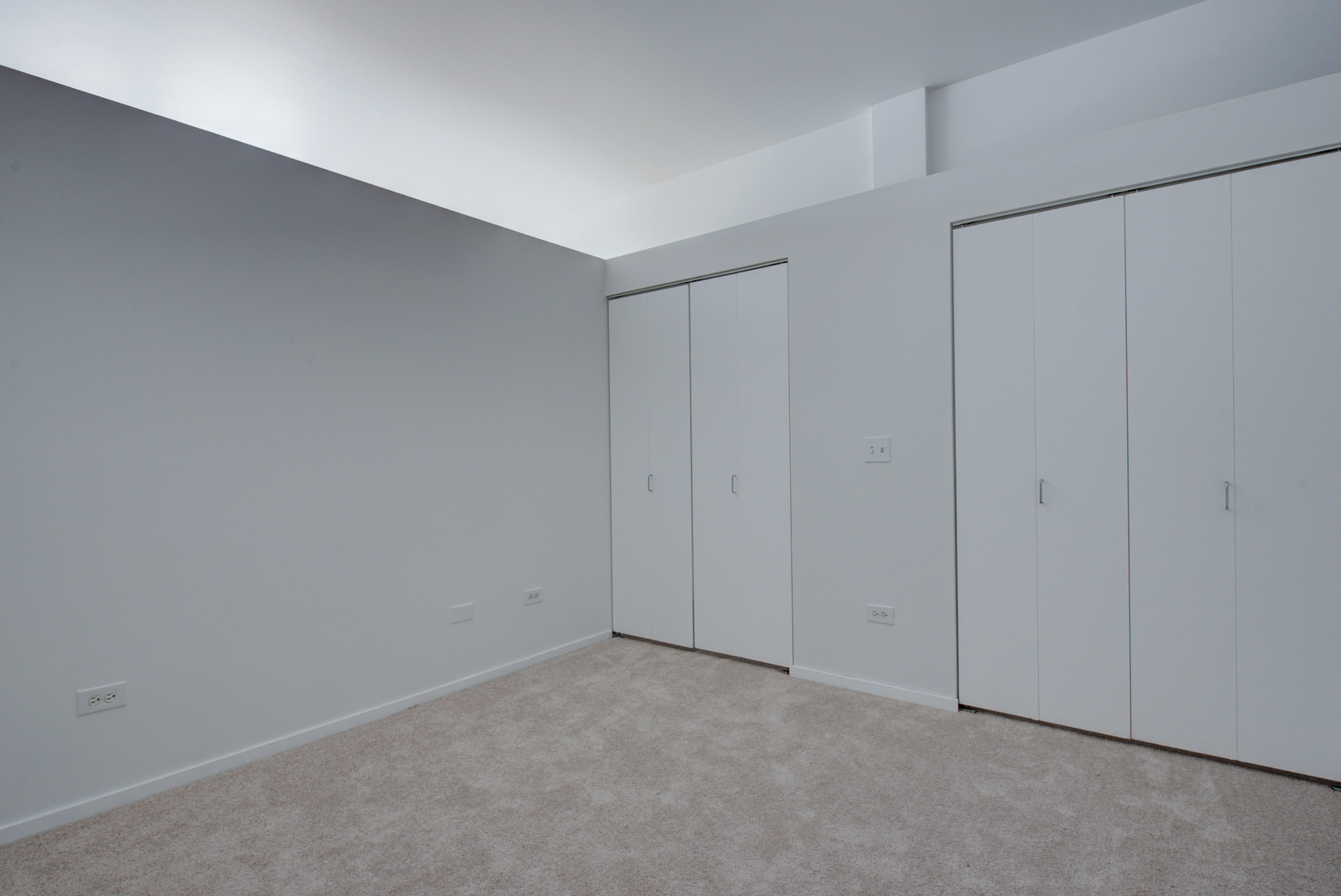 2323 W Pershing Road Unit: 412