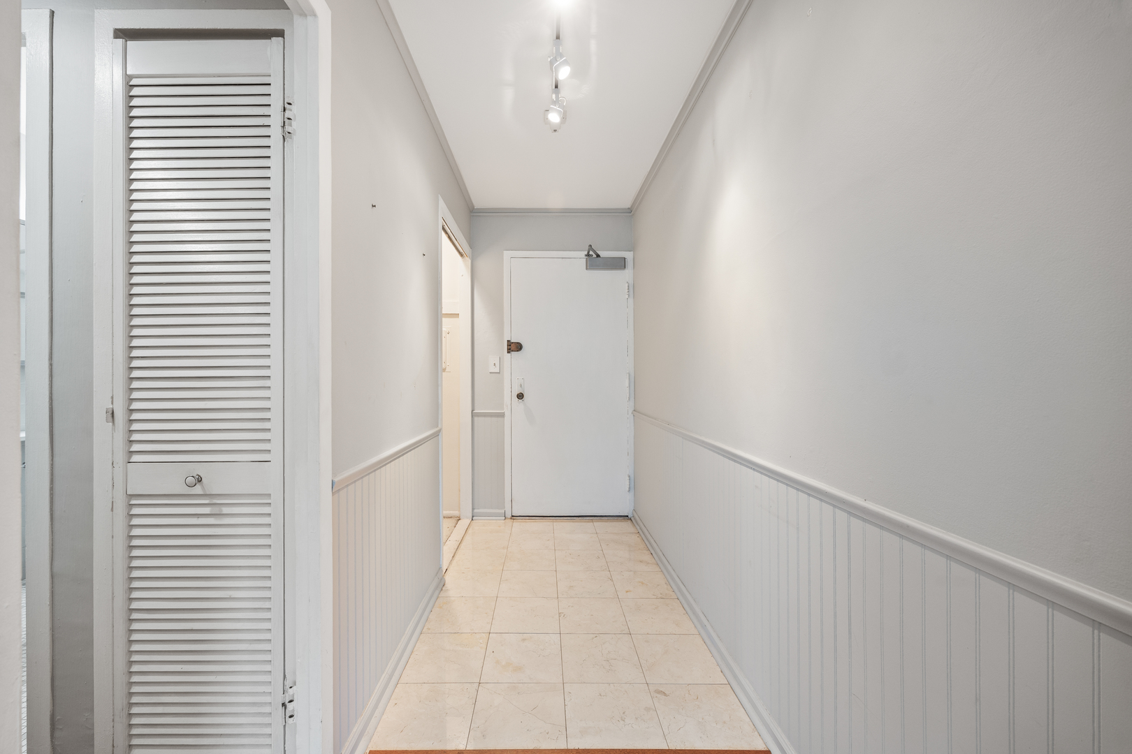 3550 N Lake Shore Drive Unit: 2623