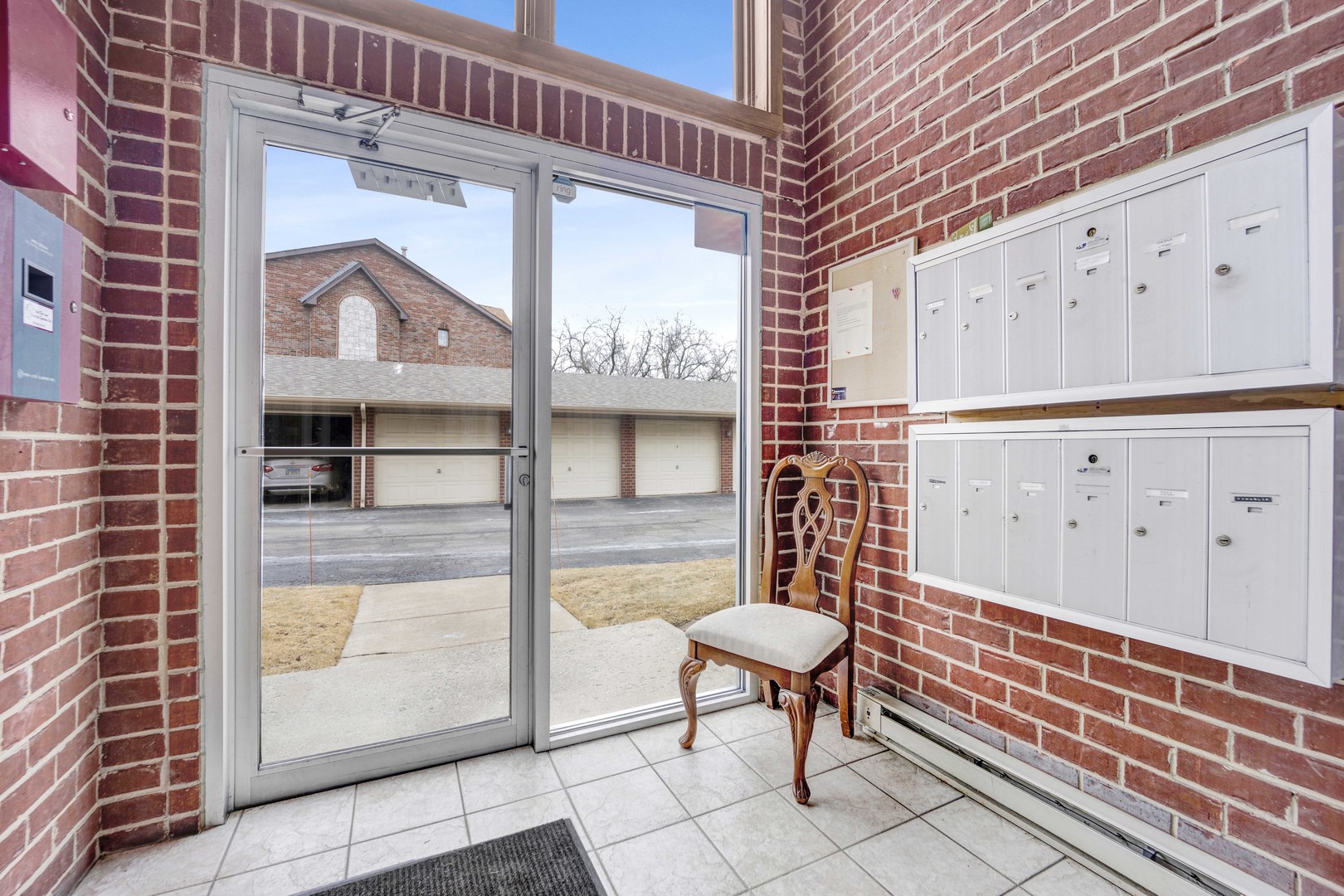 11112 E Cove Circle Unit: 2A