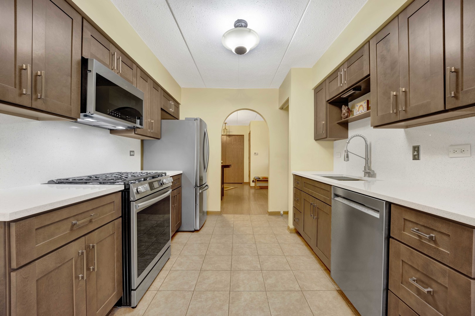 11112 E Cove Circle Unit: 2A