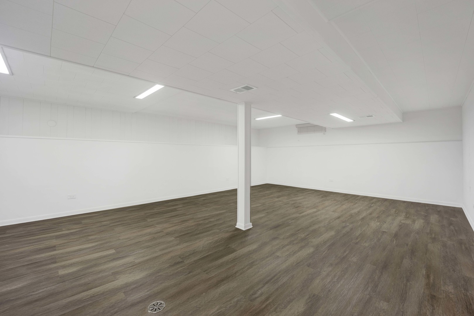 1900 Manchester Avenue