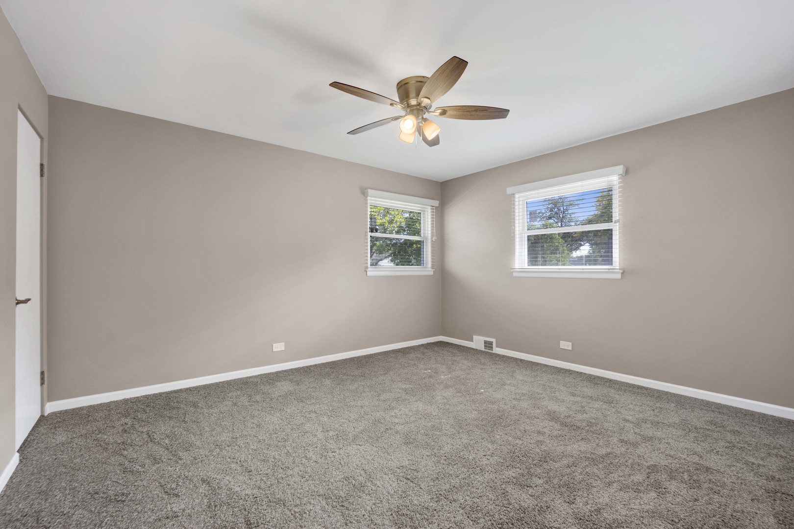 1900 Manchester Avenue