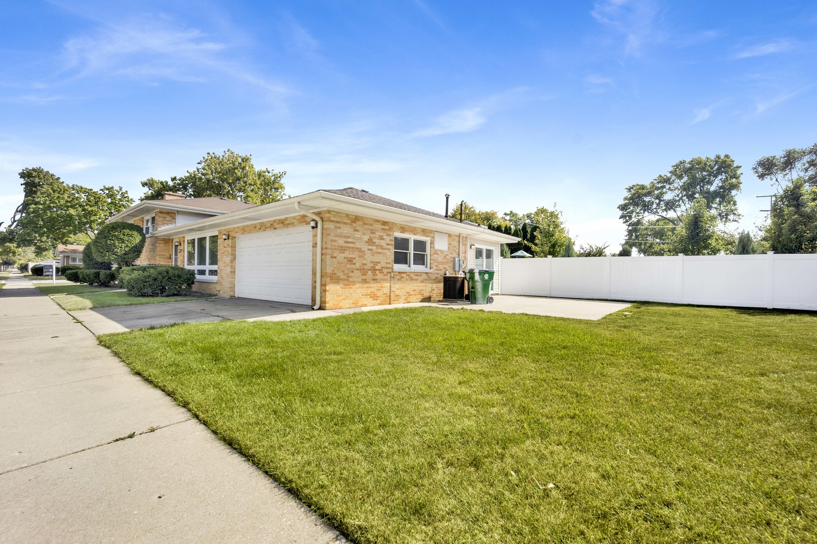 1900 Manchester Avenue