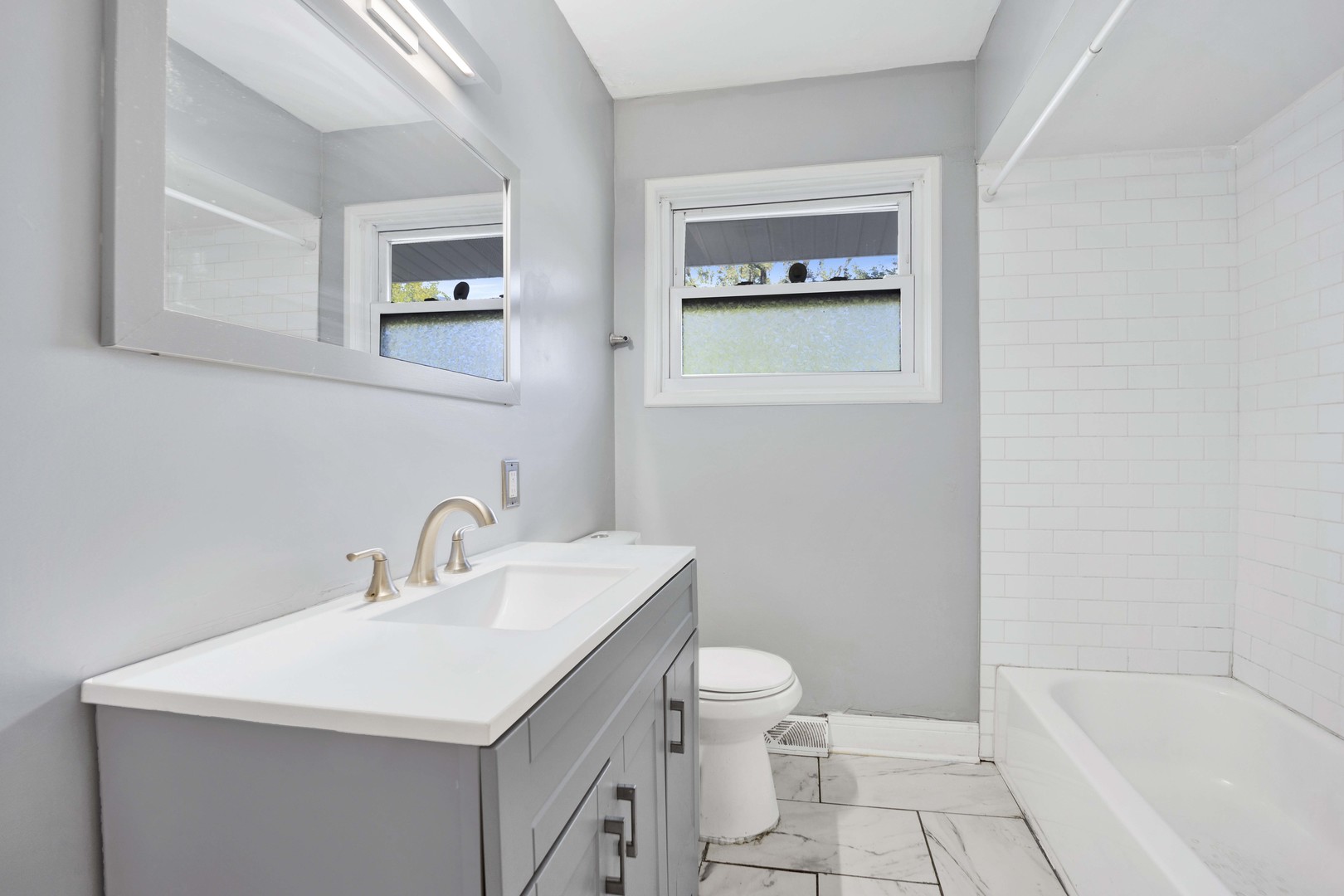 11257 S Pacific Drive