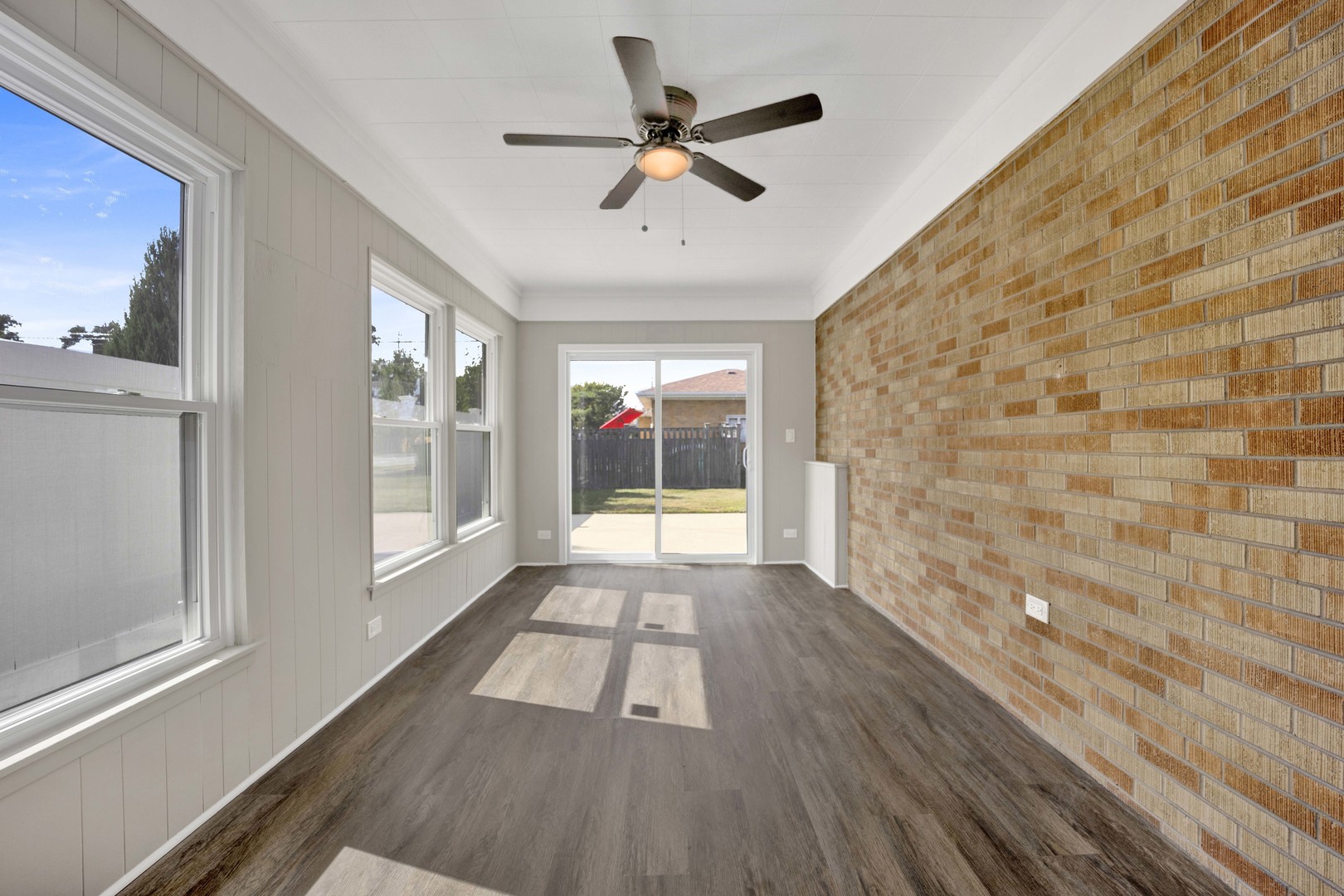 1900 Manchester Avenue