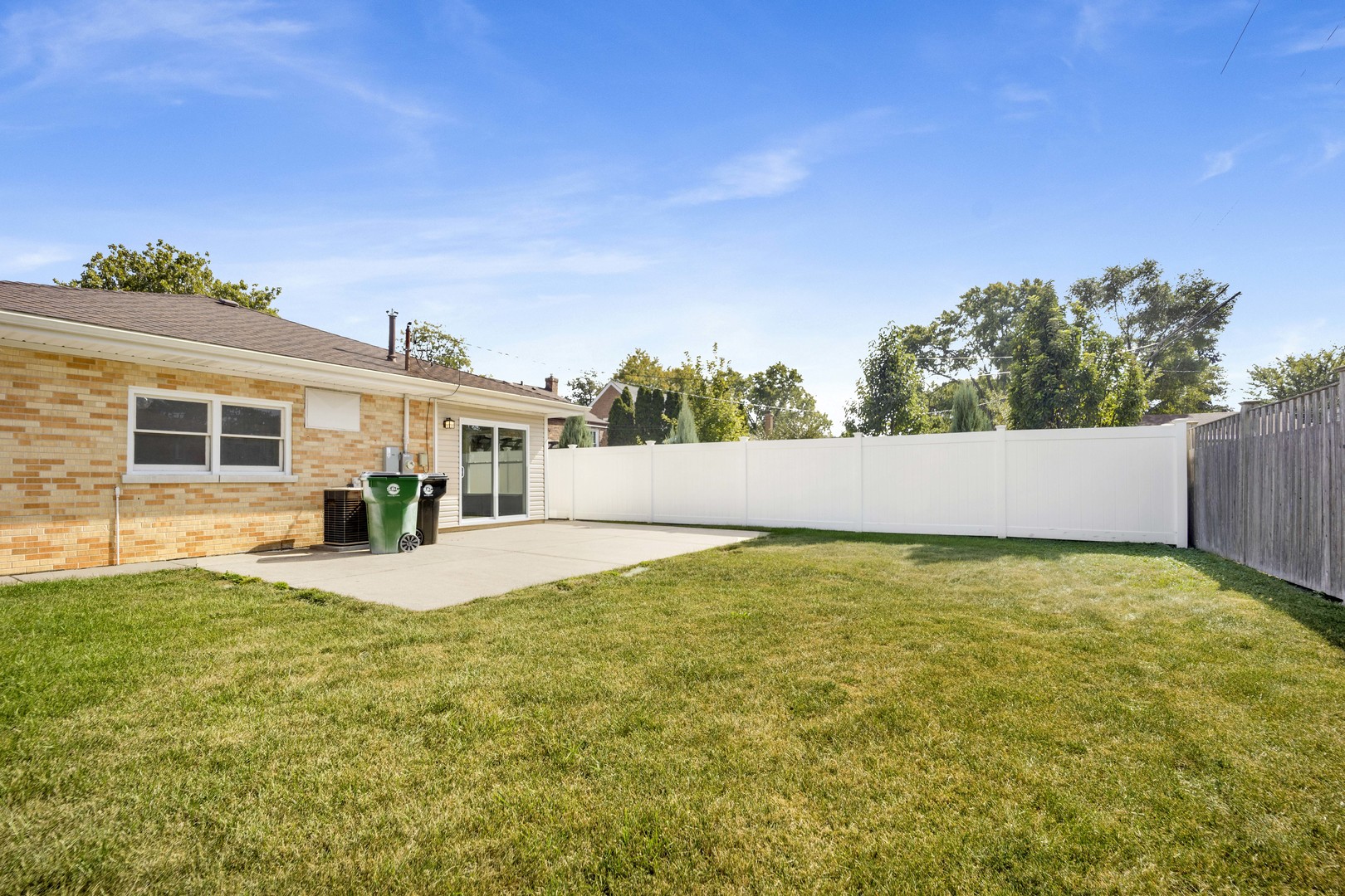 1900 Manchester Avenue