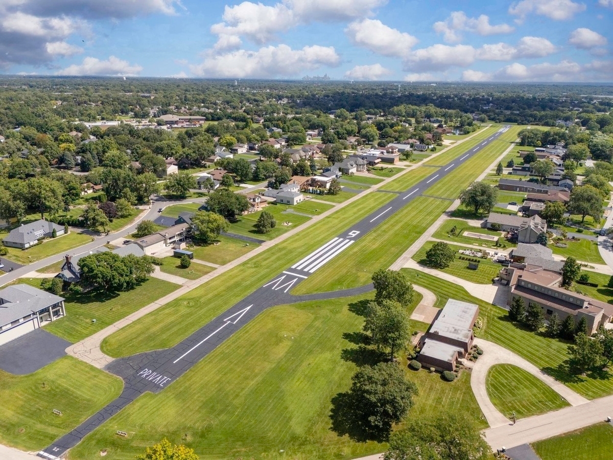 8538 Washington Street