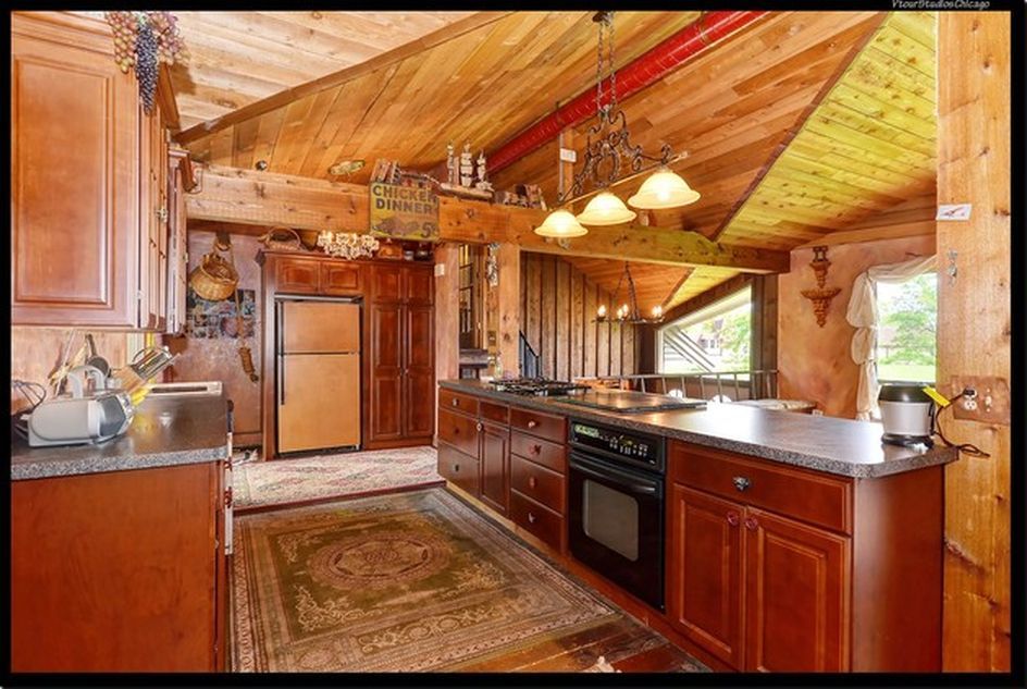 8538 Washington Street