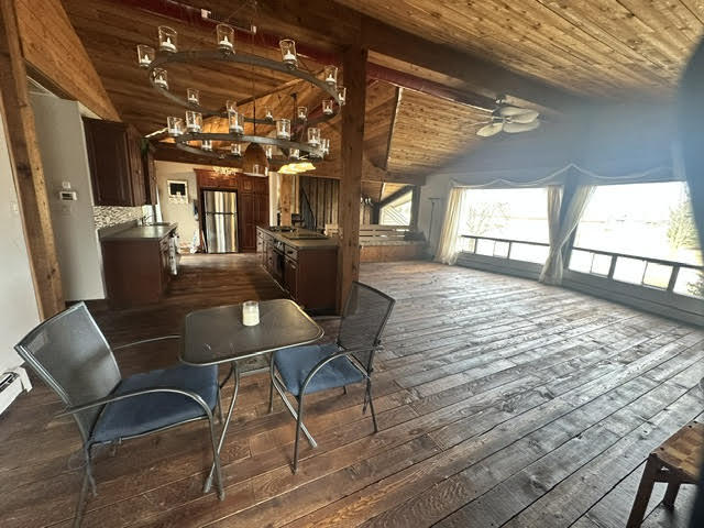 8538 Washington Street