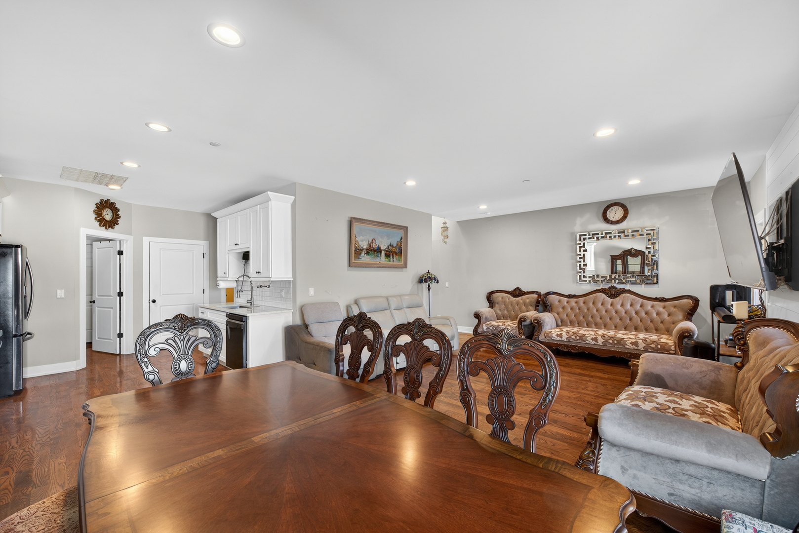 8166 W 87th Street Unit: 8166