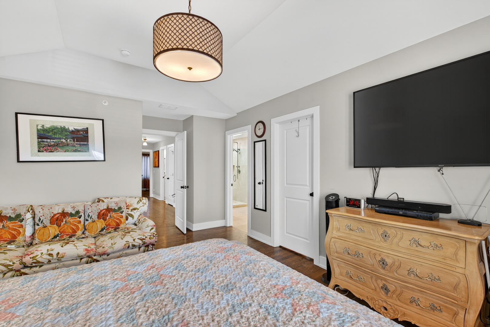 8166 W 87th Street Unit: 8166