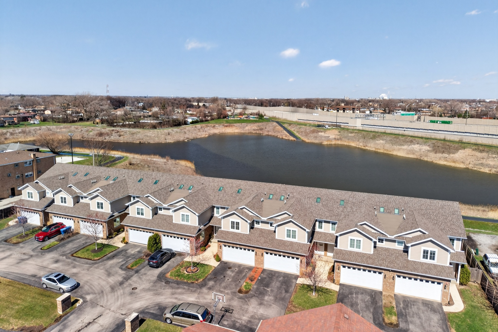8166 W 87th Street Unit: 8166