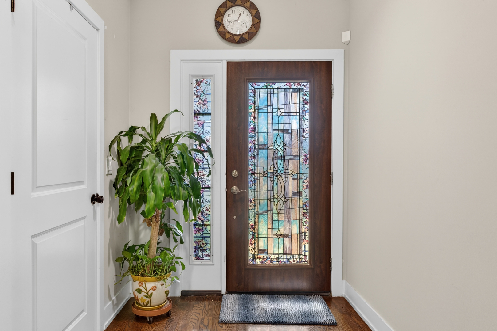 8166 W 87th Street Unit: 8166