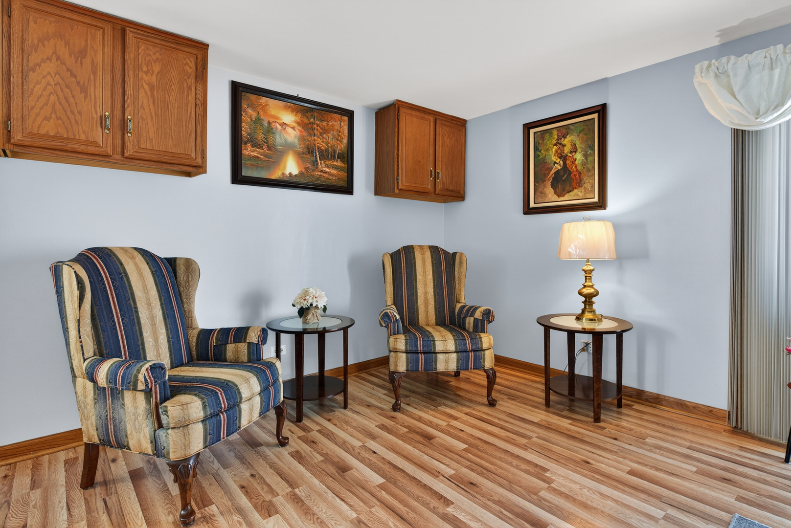 6056 S Keating Avenue Unit: 2E