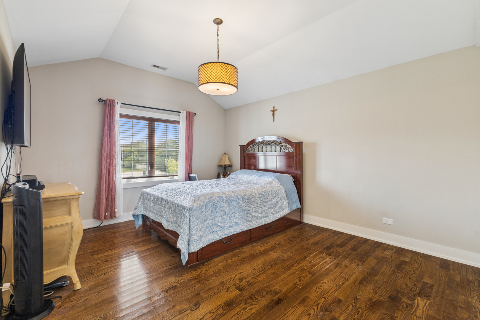 8166 W 87th Street Unit: 8166
