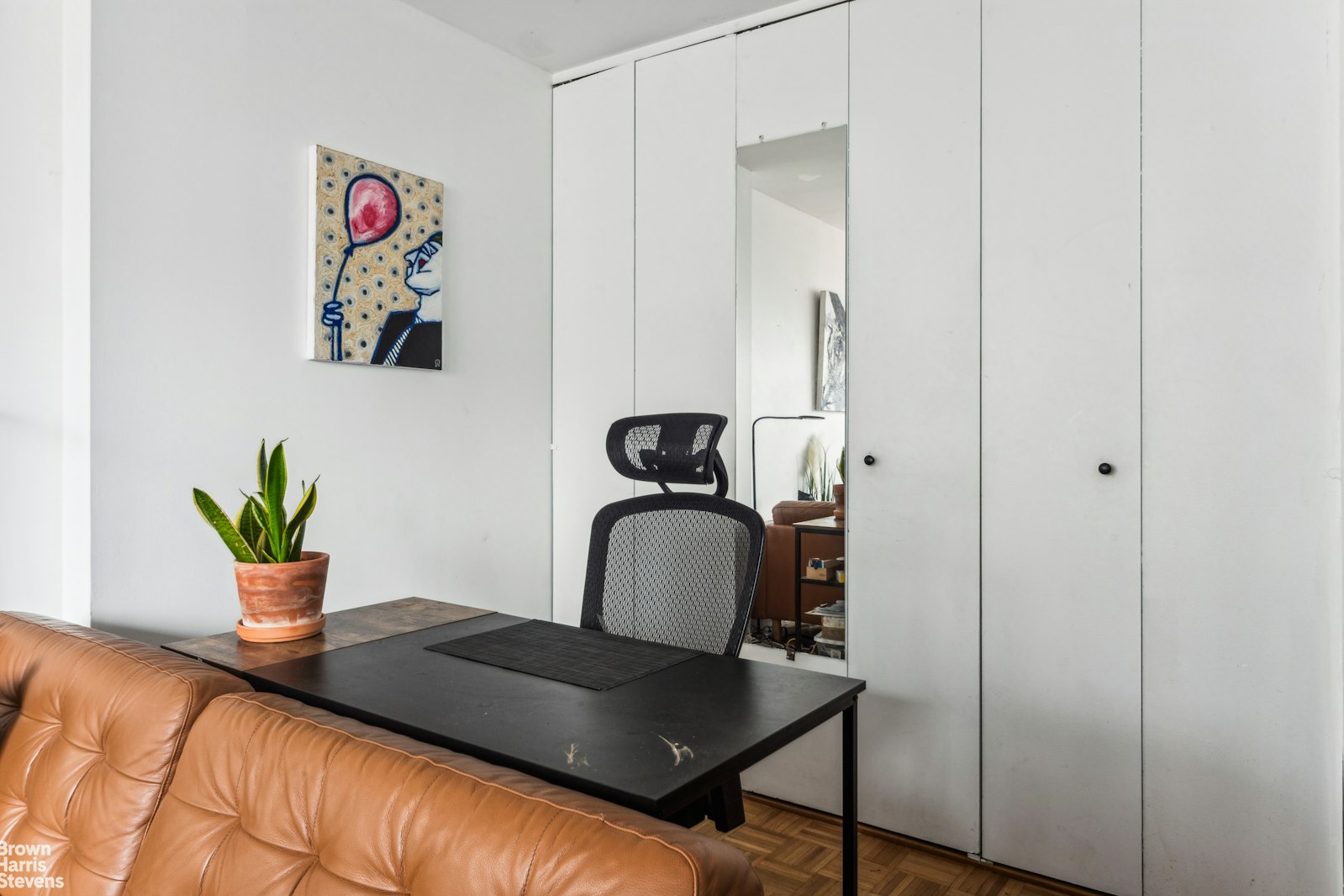 500 W 43RD Street 8H