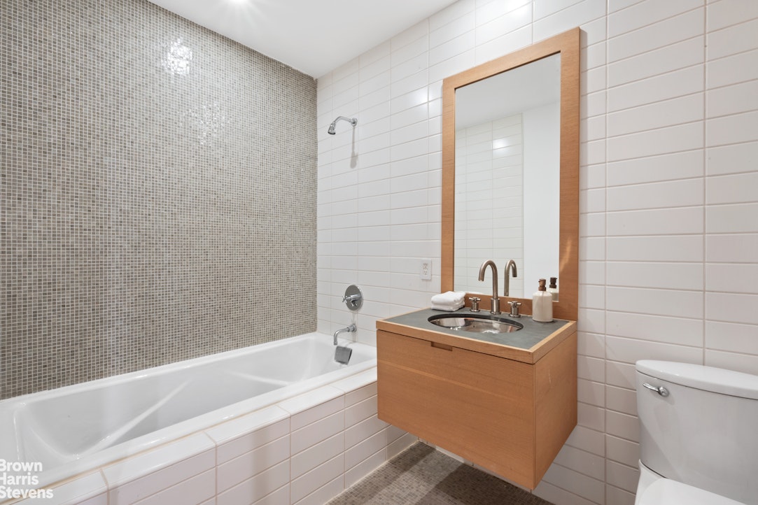 49 E 21ST Street 2B