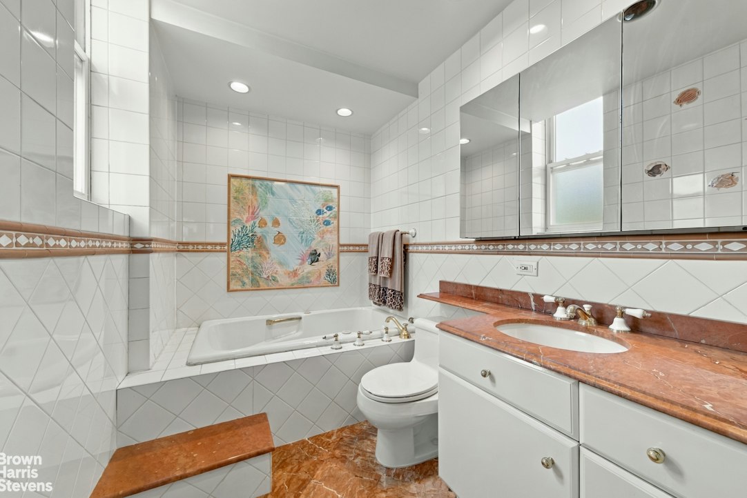 344 W 23RD Street 9B