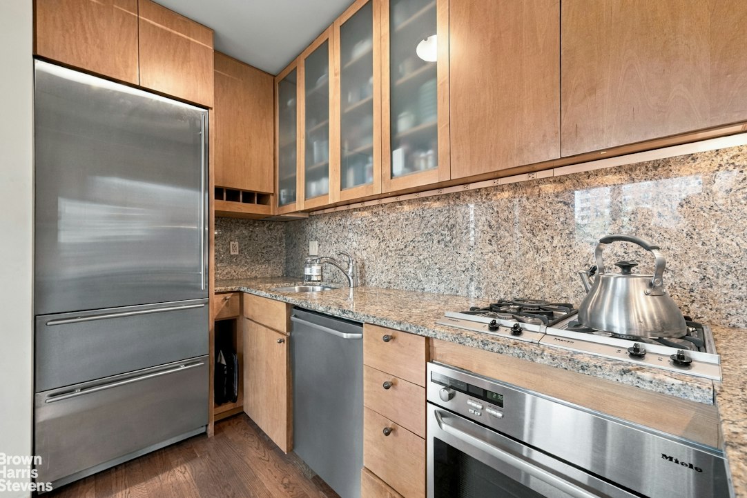 344 W 23RD Street 9B