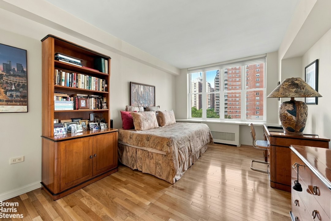 344 W 23RD Street 9B