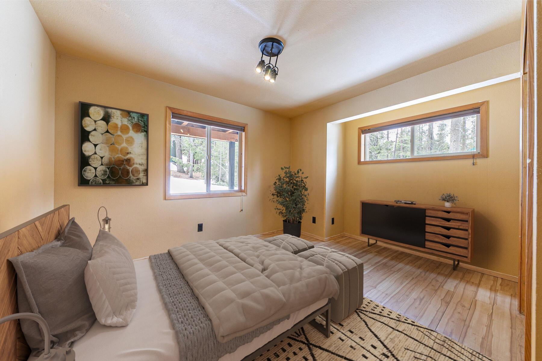 10443 Lenelle Lane