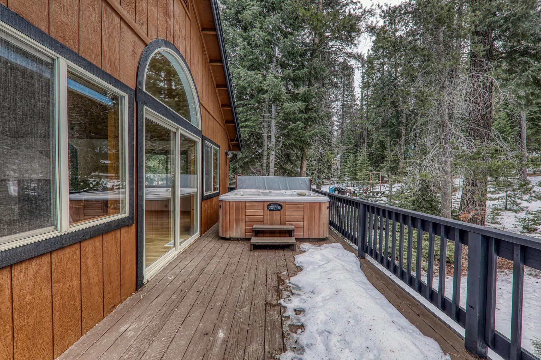 10443 Lenelle Lane