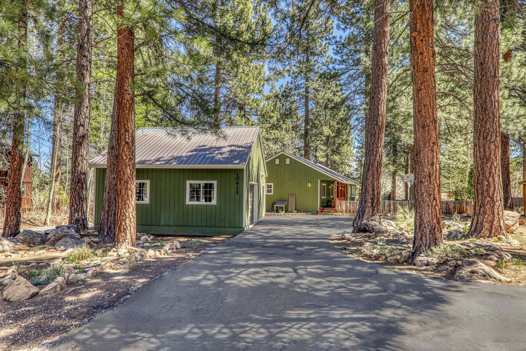 10411 Saint James Place