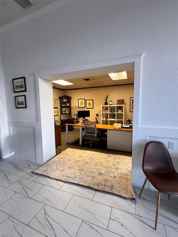 10233 Rogers DR