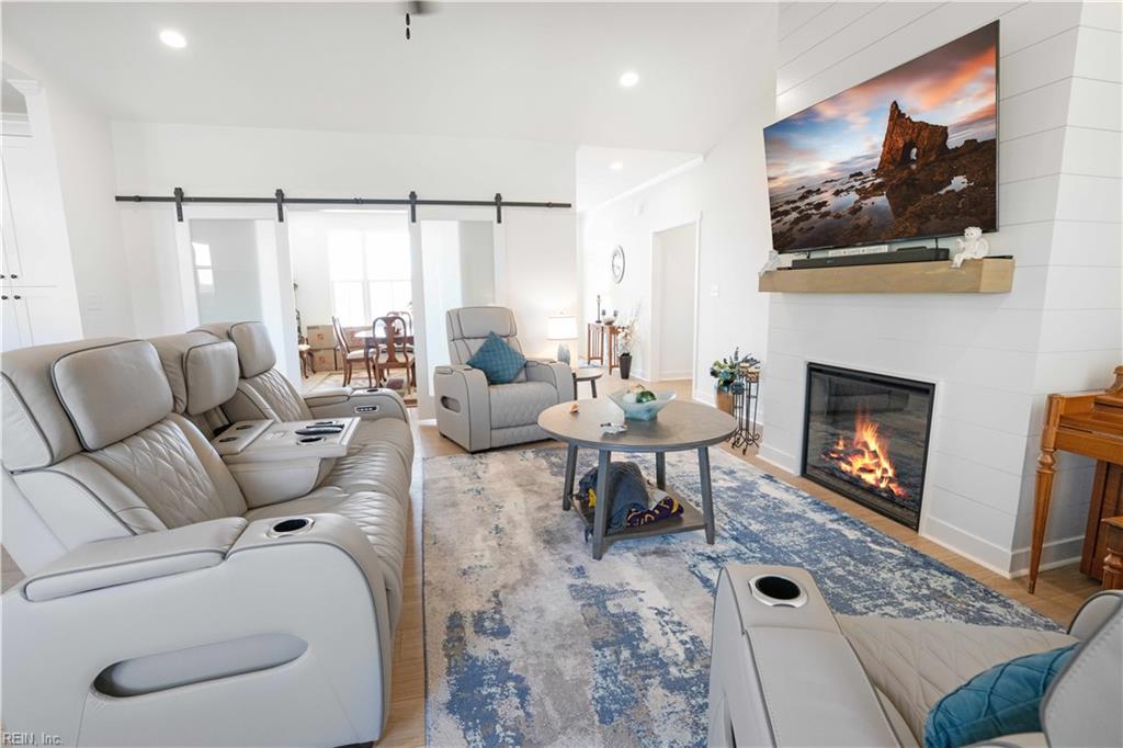 3416 Tower Hill CIR
