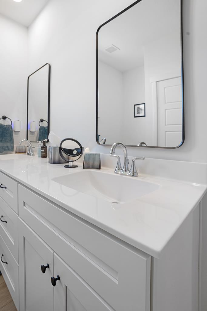 3416 Tower Hill Circle
