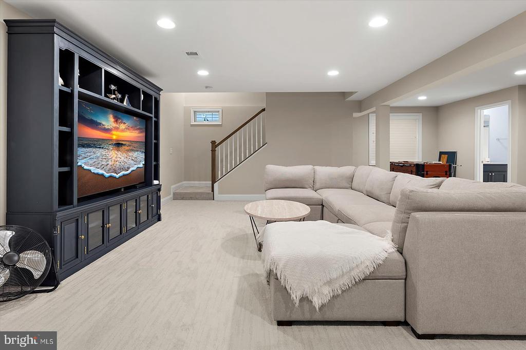 11271 HALL ROAD