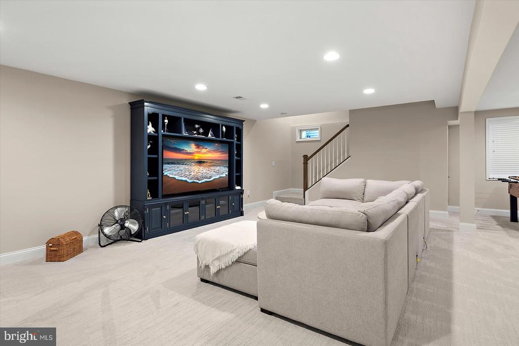 11271 HALL ROAD