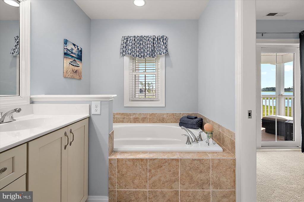 30155 JUMP LANE Unit: 407