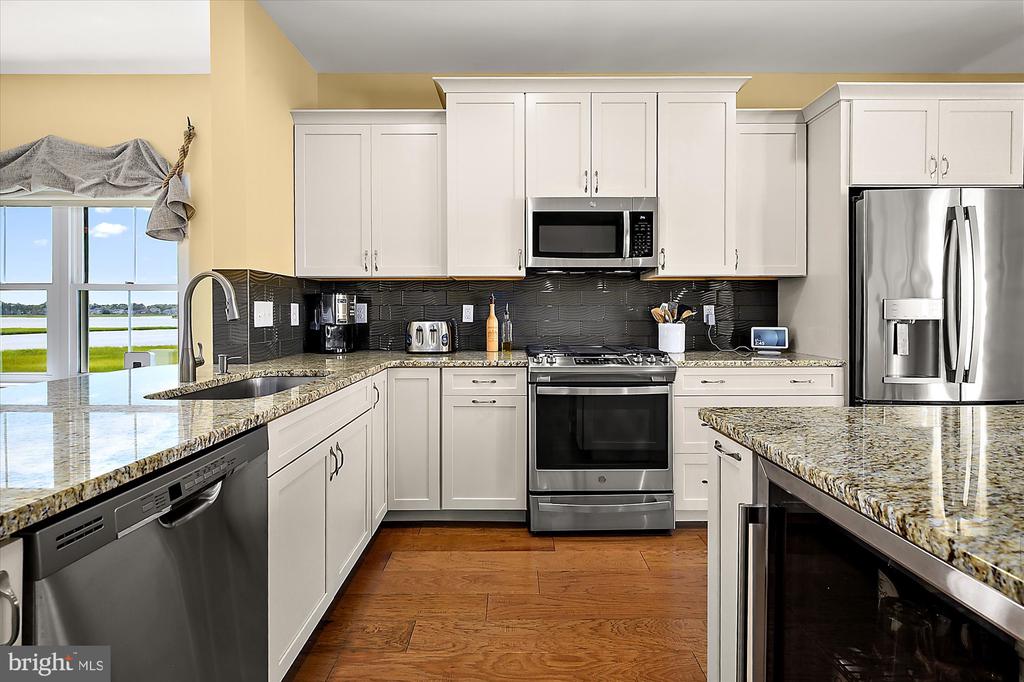 30155 JUMP LANE Unit: 407