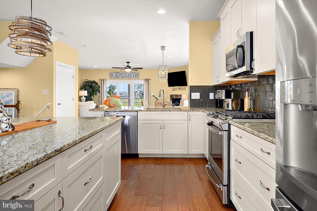 30155 JUMP LANE Unit: 407